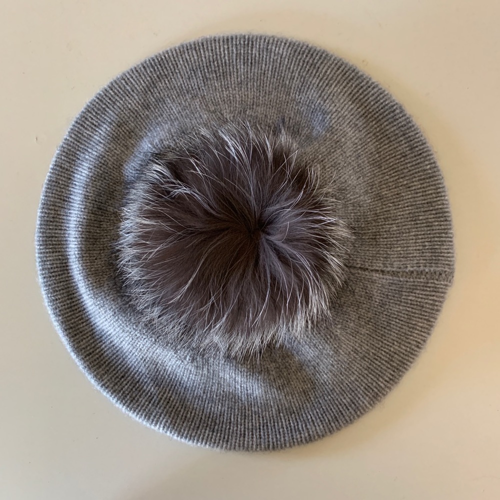 Amicale Cashmere Genuine Fox Fur Pompom Beret